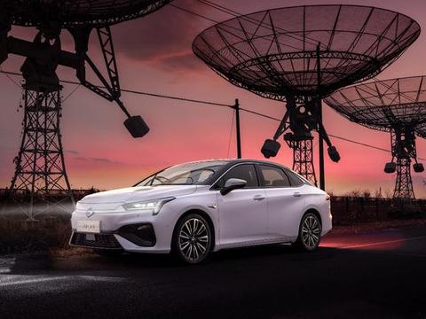 疫情当前，买车难、保养难、充电难，这车企