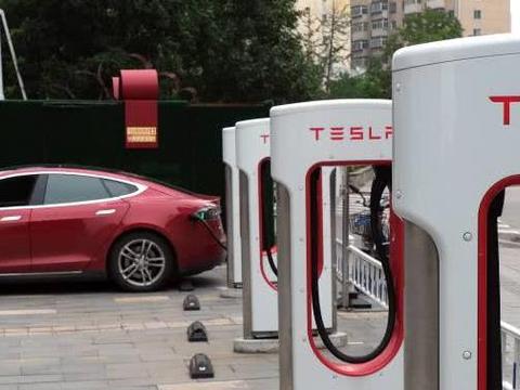 哪些车企还在画自建充电网络的“大饼”？