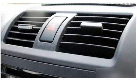 去4s店保养车，这三个项目千万不要做，除非“人傻钱多”