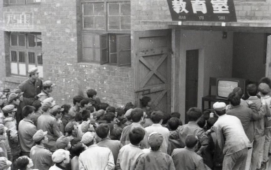 中国历史第二长的电视节目是怎样炼成的｜大象公会