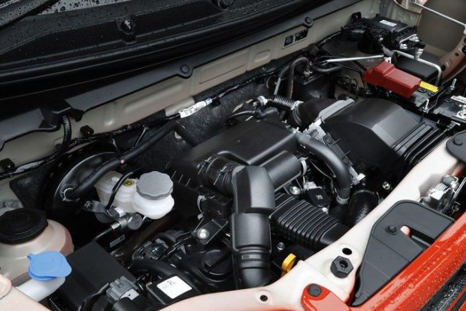 小姐姐看了爱不释手的SUV,通过性极强,外观萌翻了