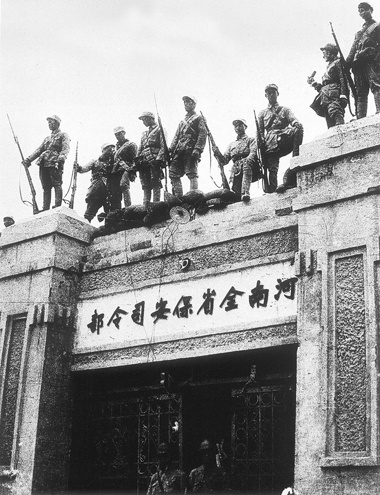 哪一场战役！被誉为解放战争中的转折点，不是辽沈战役，而是此战