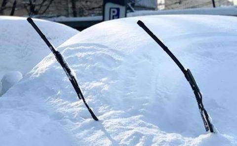 冬天开车要注意，这3个操作做不好，车子寿命会缩短