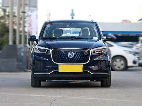 汉腾推出新能源电动微型车，续航310km，5门4座售5.98万