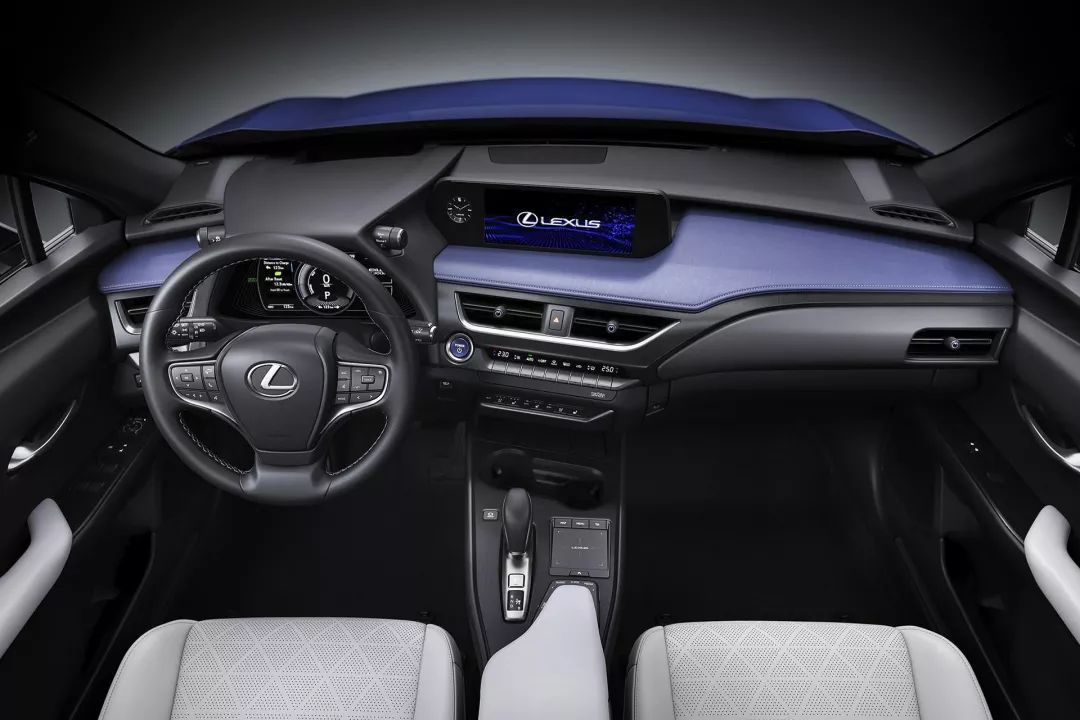 今年值得期待的4款豪华SUV,宝马X8很抢眼!新款奥迪Q7堪比换代