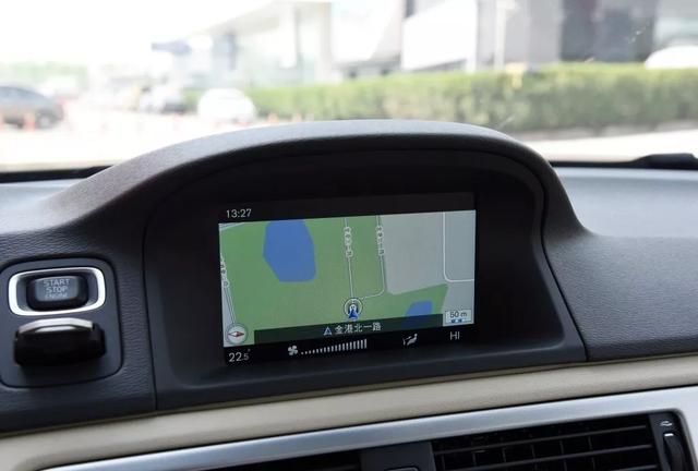 定位中大型车,长度近5米,2.0T+自动挡,现在仅卖15万|二手车