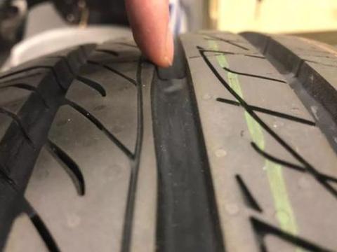 轮胎多长时间换一次？