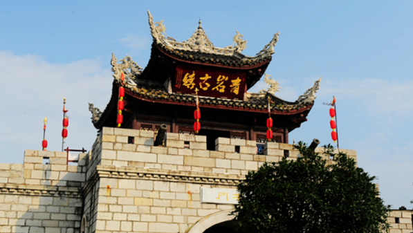国内旅游攻略——假期旅游胜地,来贵州体验风土人情吧!
