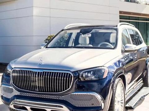 高清实拍：“迈巴赫”首款SUV，双色车身＋悬浮轮毂＋梦幻内饰！