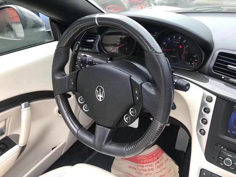 实拍这辆玛莎敞篷GTS仅售39万，时尚前卫，更显张扬的运动本色