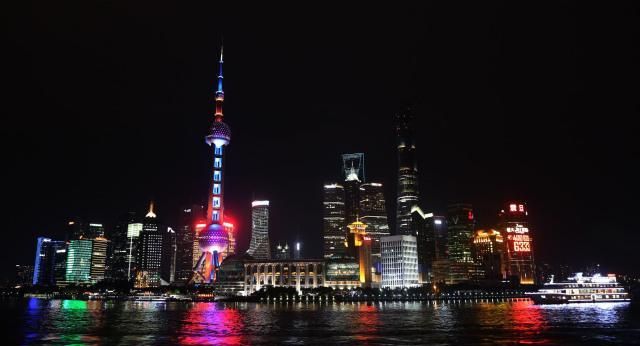 第一次到“魔都”上海，必看的十个景点，你去过吗