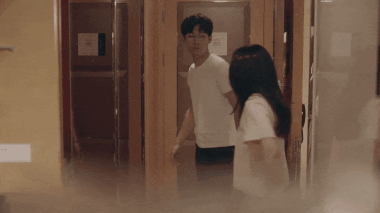 《下一站是幸福》贺灿阳竟被吐槽“食草系” 张雨剑的撩功呢？