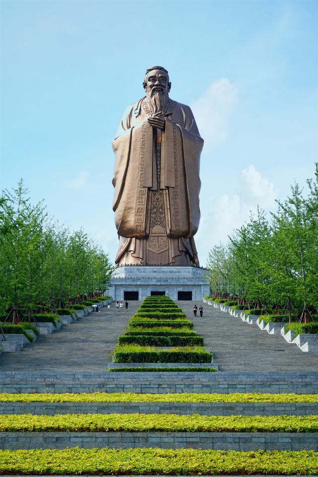 是孔圣人的出生地,这次我特意前来山东曲阜的尼山圣境拜访,孔子是中国