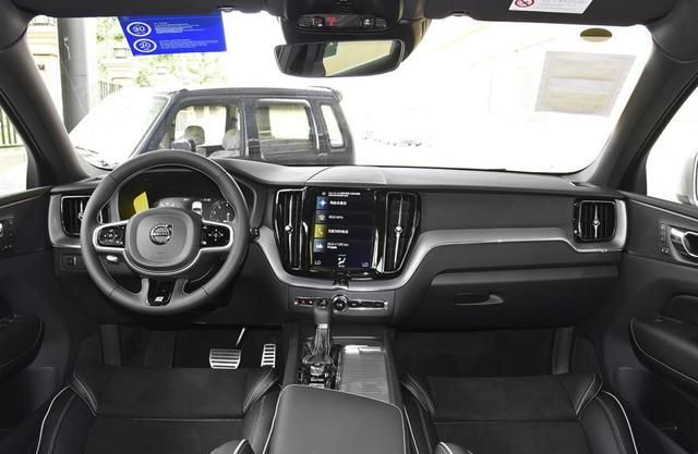 沃尔沃XC60提车作业,车主提车1个月后,憋了一肚子话想说!