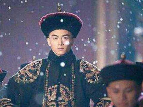 中国历史上最后一个王爷，2014年离世，临终前将国旗挂在床边