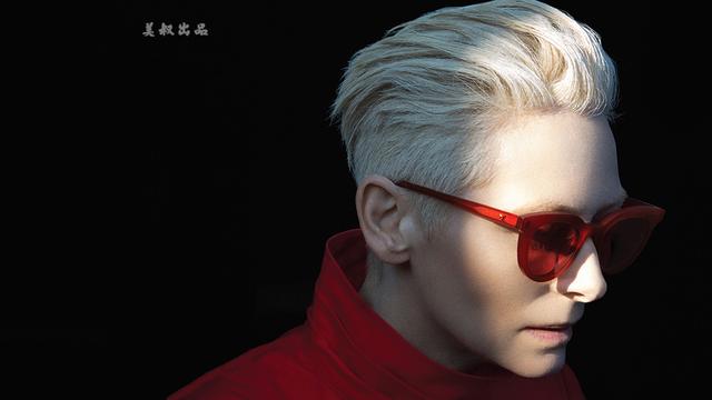 “千面怪”蒂尔达·斯文顿:她的人生比饰演过的角色还精彩