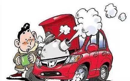 水箱里冷却液多久更换一次？保养水箱有哪些注意事项？