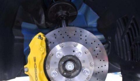 自己就能判断刹车片是否需要更换！学会这几招就够了！