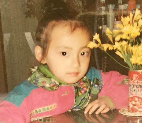 她是“宫廷剧女神”,与杜淳同居7年被甩,后嫁王思聪好友超幸福