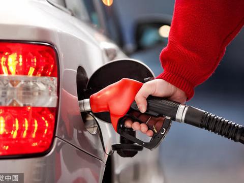 给爱车加油的时候有人对你说千万别信