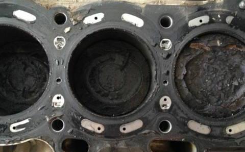 怎么看爱车的积碳多不多？维修师傅：用这招轻松搞定