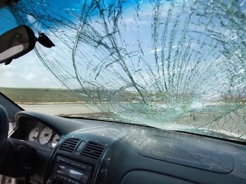 为何很多车主不买车损险？老司机：没忽悠你，吃次亏就懂了！