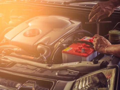 汽车一周没开，要开多久才能把电瓶充满？该如何保护好电瓶？