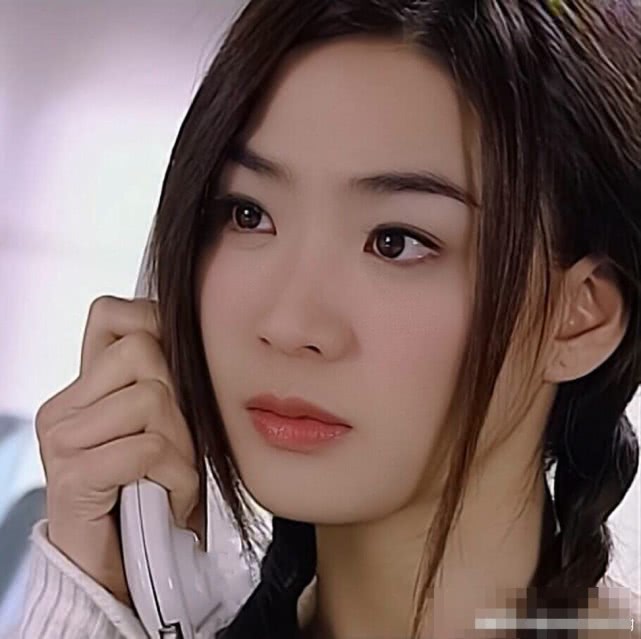 千年女配洪小玲虽然不火,不过年轻时出演的欧雅若却成了经典