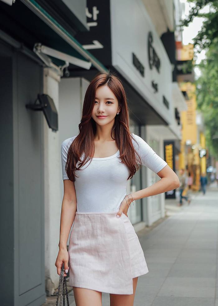 窈窕美眉 新浪（移动端）