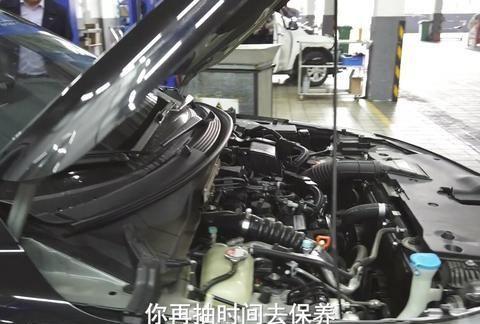 车子该保养了，可是修车店都没开门，不换机油继续开有问题吗