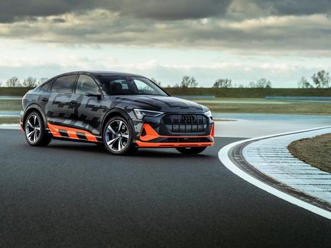 三电机+弹射起步！这台奥迪要给特斯拉点颜色瞧瞧