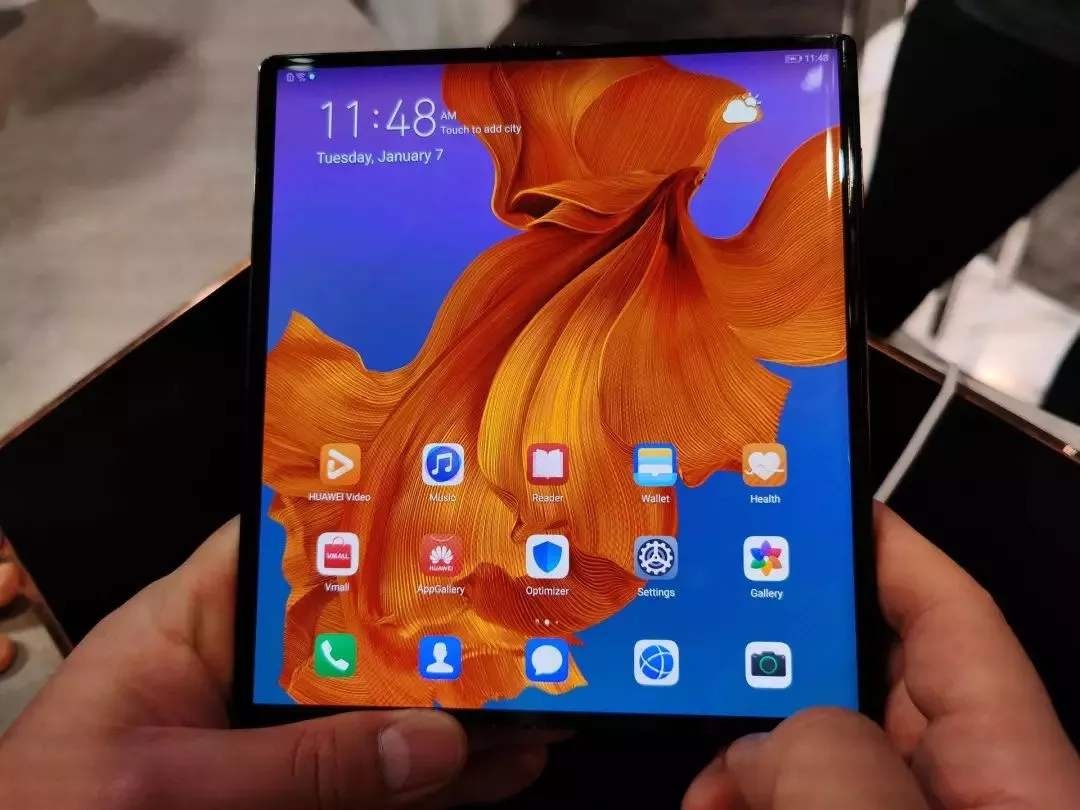 华为mate xs,华为mate 30 rs 华为mate xs全球发布,价格继续冲击高峰,上代折叠机型