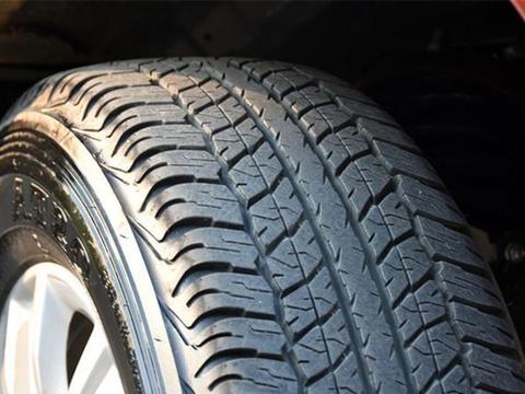 真以为车放着不开就能长命百岁？太天真，这2个零件坏的最快