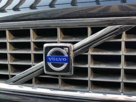 沃尔沃赠送新冠保险区别对待引争议 回应称产品现已升级