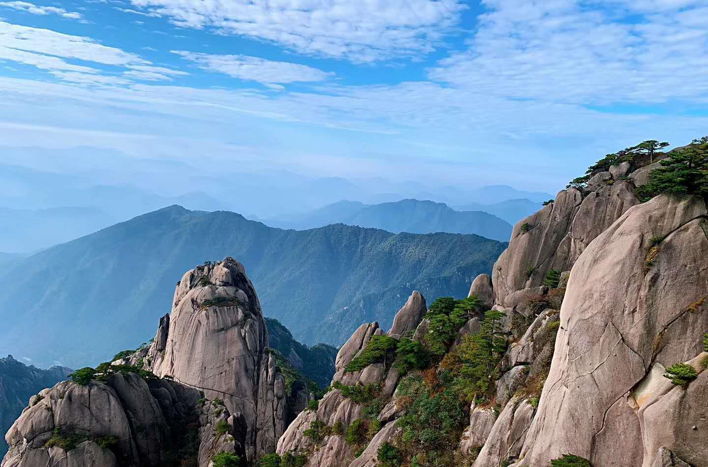 中国最美的十大名山之一就在安徽有着天下第一奇山的美誉