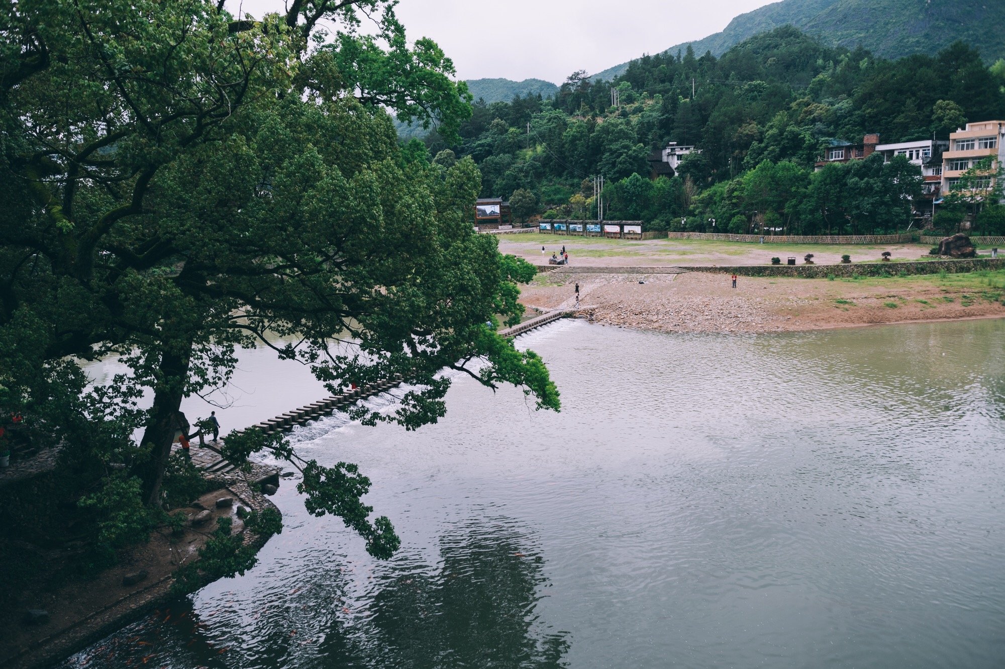 温州不止有皮革厂，还有“世界上最美的廊桥”，迄今350年历史