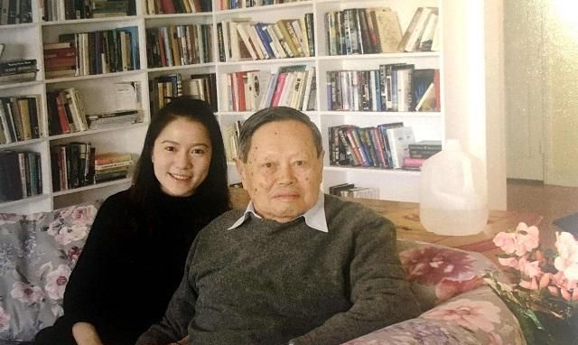 82岁杨振宁娶28岁翁帆，为何15年不生孩子