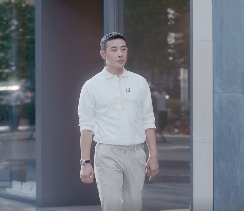 安家罗晋送孙俪丝巾看清丝巾的款式真服了他们的品味