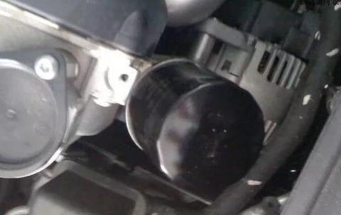 车子使用了6万公里，这些配件一定要检查更换了！