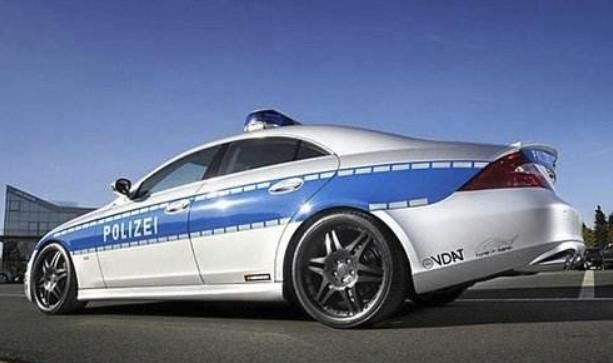 全世界最猛的五款警车,最慢的3.2秒破百,最贵的超1400万!