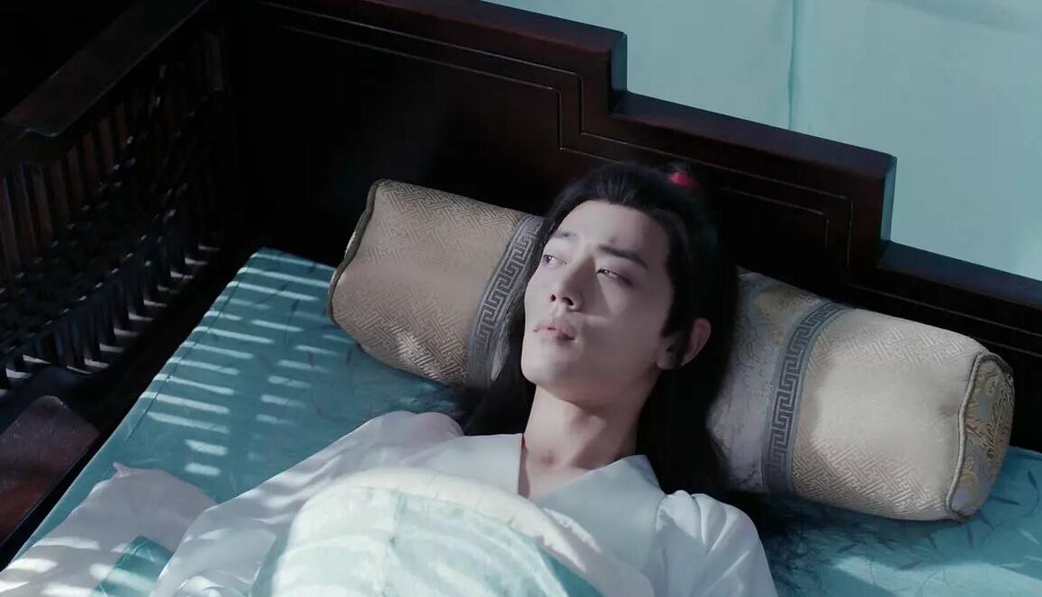陈情令:魏婴为何不让蓝湛喝酒,含光君很纳闷,有谁知道真实原因