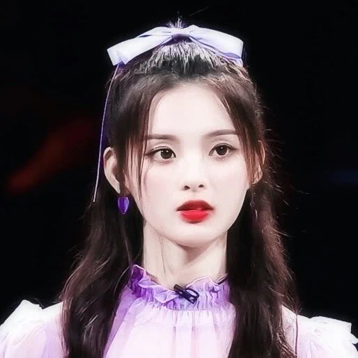 杨超越古装: 杨超越新剧古装扮相太美,清冷脱俗比之前昊天都要惊艳 杨超越新剧古装扮相太美,清冷脱俗比之前昊天都要惊艳