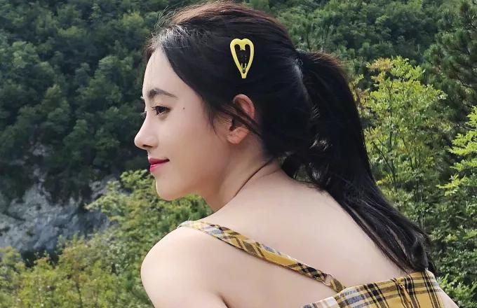 难怪扎马尾显脸大,看完鞠婧祎的"手法,才知道扎错十几年!