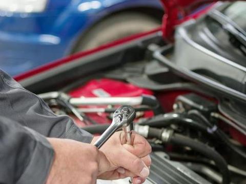 汽车过度保养为哪般？这４种保养尽量少做，伤车又伤钱