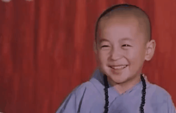郝劭文与释小龙：童星不同命，释小龙名利双收，郝劭文成“吃播”
