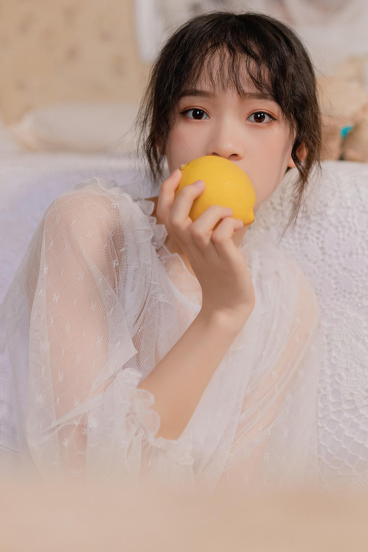 气质美女:阳光温热,岁月静好|柠檬|女孩子|岁月_新浪网
