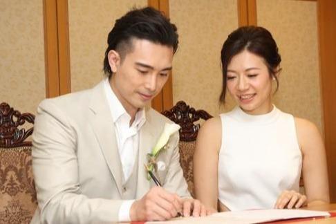 前tvb男艺人与圈外女友结婚因入行多年发展平平决意离