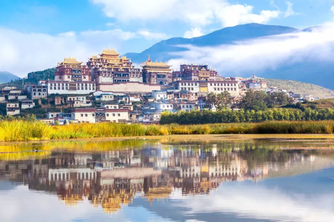 香格里拉在哪里？