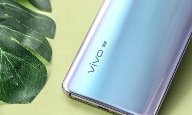 vivox30pro图片及价格,vivox23图片x23 6400万四摄镜头加持vivox30pro拍照有多强