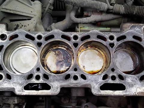 怎么清理积碳最有效？教你一招